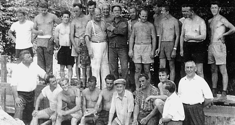 1953-vereinsheim-helfer